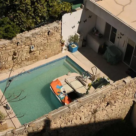 Luxury Penthouse Sea Views Garden Terrace 3 Bed 3 Bath 6 People Hot Tub From 1st Of June * Santa Vennera