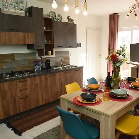 Luxury Penthouse Sea Views Garden Terrace 3 Bed 3 Bath 6 People Hot Tub From 1st Of June