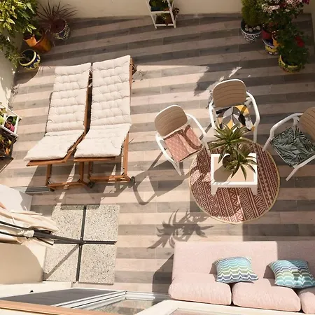 Luxury Penthouse Sea Views Garden Terrace 3 Bed 3 Bath 6 People Hot Tub From 1st Of June * Santa Vennera